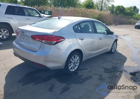 2017 Kia Forte Lx из США, поврежденный, VIN 3KPFL4A78HE051978